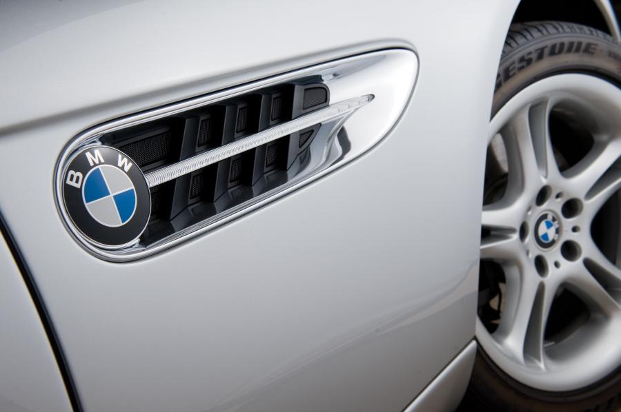 Детали экстерьера BMW Z8 (E52) 2000 года  (NA) (фото 17 из 42)